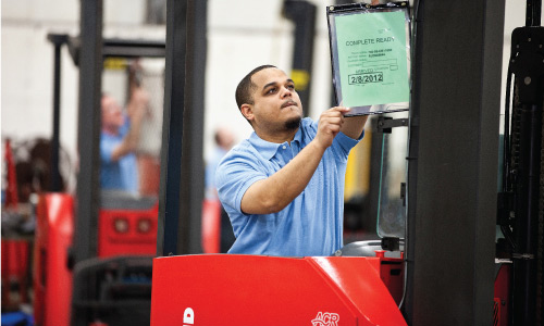 Forklift repair for Crown, Hyster, Yale, Toyota and all lift truck brands
